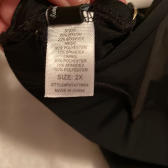 Paramow women swimsuit bikini top size 2X color Black New adjustable strap - Picture 14 of 14